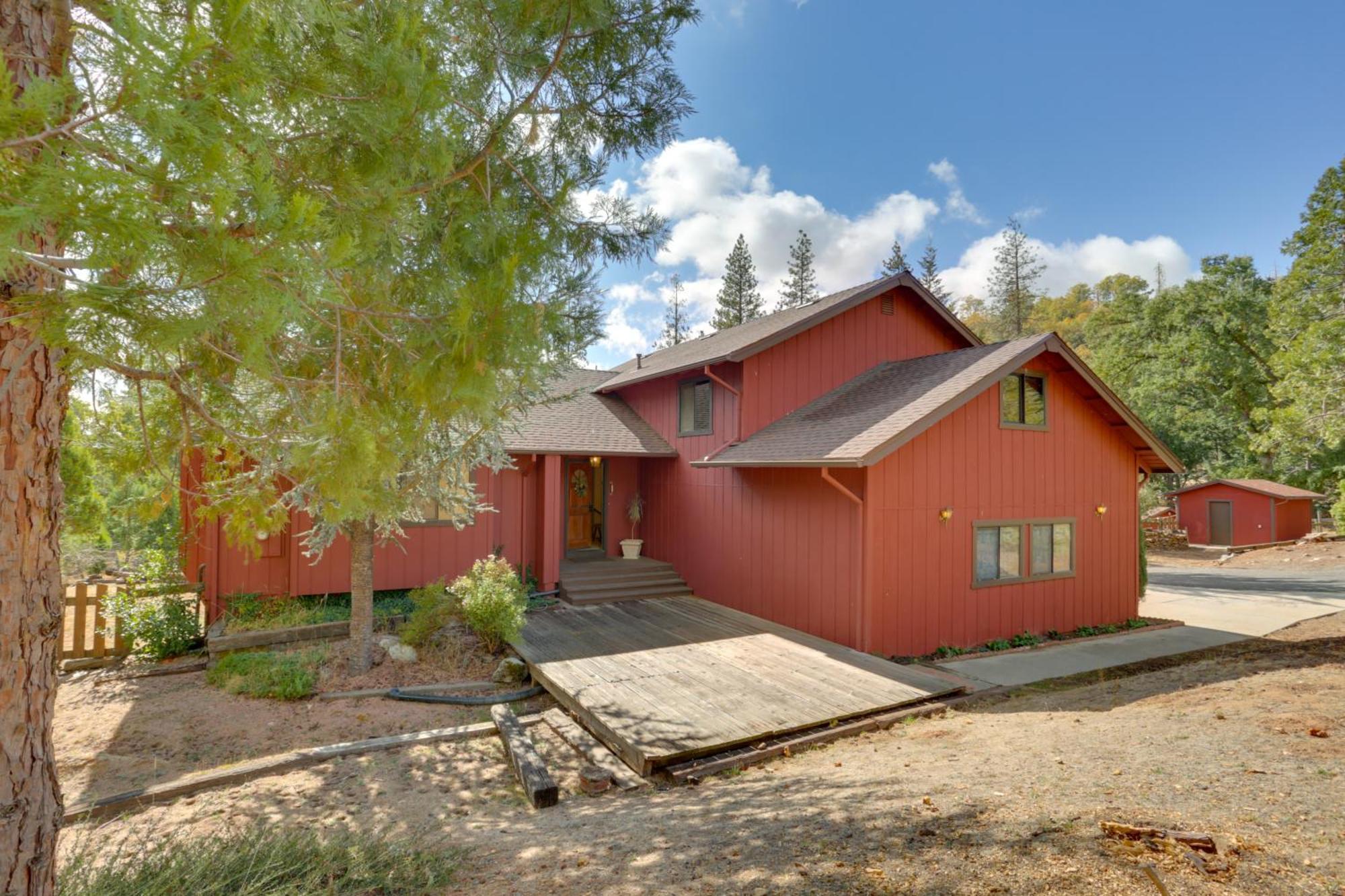 Pet-Friendly Escape With Game Room And Fire Pit! North Fork Zewnętrze zdjęcie